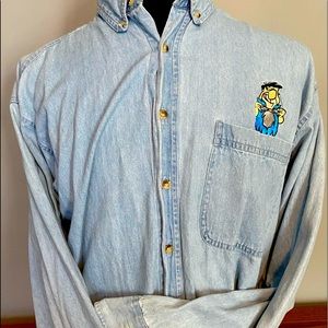 Men’s Blue Jean embroidered shirt.